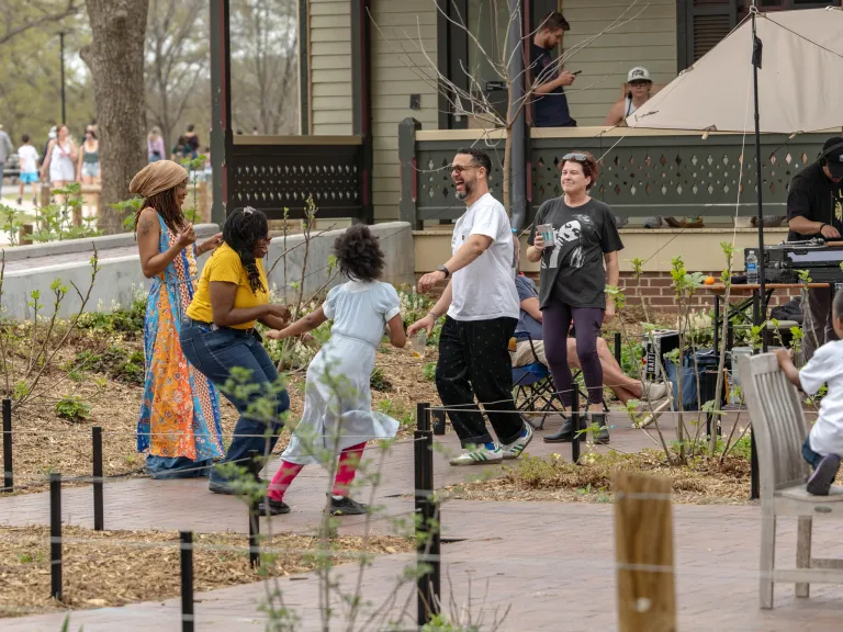 people dancing